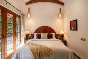 La Massima by The Blue Kite 2BHK Indo Portuguese Style Villa in Parra with Private Pool, Fully Equipped Kitchen, WiFi & 24x7 Security