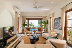 La Massima by The Blue Kite 2BHK Indo Portuguese Style Villa in Parra with Private Pool, Fully Equipped Kitchen, WiFi & 24x7 Security