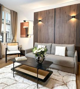 Louvre - Premium apartment near the Marais for 4