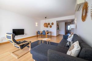 Elegant Marina View T2 Apartment- The Moorings