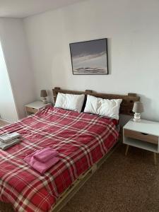 Nogalera apartament with sea view