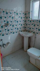 Bakhshi guest house