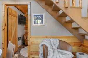 Pine Ridge Lodge- Hottub and Near Mt Rushmore