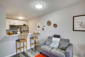 San Diego Studio with Pool Access, 2 Mi to Old Town!