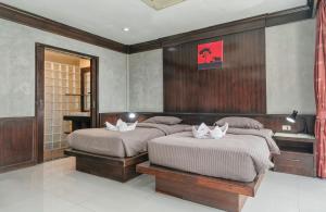 EBS Hostel Phuket, Kata Beach