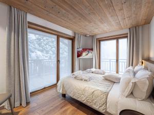 Chalet spacieux à Courchevel avec piscine et sauna - FR-1-568-27