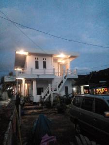 Hans Surfer Homestay