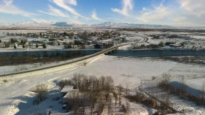 Ægissíða - Renovated Country House in South Iceland