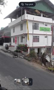 Dzong Homestay
