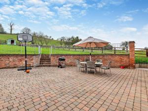 3 Bed in Tenbury Wells oc-94240