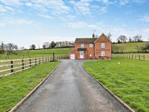 3 Bed in Tenbury Wells oc-94240