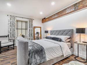 2 Bed in High Peak oc-94059