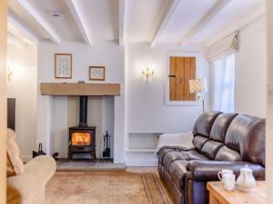 1 Bed in High Peak oc-pk682