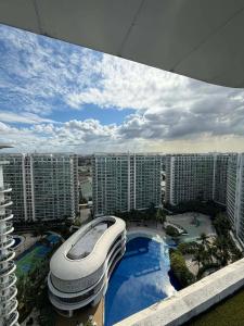 Sanchez Azure Staycation