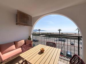 BAHIA I 43 -Estudio cabina - 1era linea - Vista al