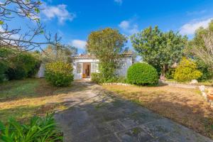 Villa Rosa - Garden & Pool Retreat