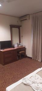 Hotel Lakefield