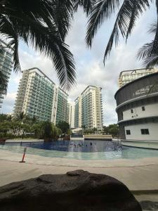 Sanchez Azure Staycation