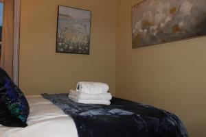 Blackburn Heights Apartment Sleeps 4