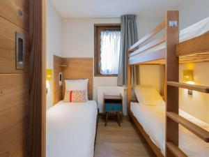 Appartement confortable aux Saisies, proche des pistes, pour 6 personnes avec parking - FR-1-809-6