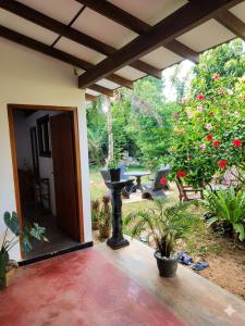 Induwara villa