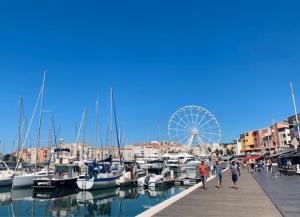 Studio confortable avec climatisation au Cap dAgde avec port, plages et nature accessible à pied