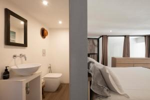 Fra Cielo e Mare Boutique Rooms img77