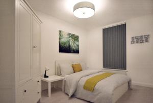 2 bedrooms London Easy Access to Landmarks