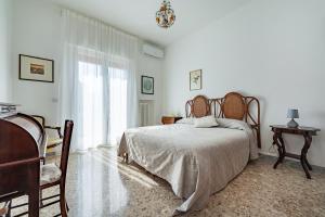 15 min From Old Town & Train Station WiFi 5 Star