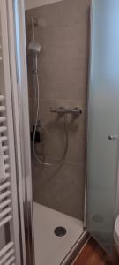DAS KLEINE HOTEL IPHOFEN, Frühstückszauber, no waste, nachhaltig, nahe aller Weingüter, KNAUF GIPS KG und ConneKT, kleines Secret mit Garten & Terrassen, TV mirrorring, 55" TV, fine dining, Hunde willkommen