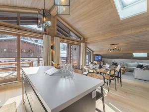 Penthouse lumineux avec piscine à Megève, pour 10 personnes - FR-1-569-68