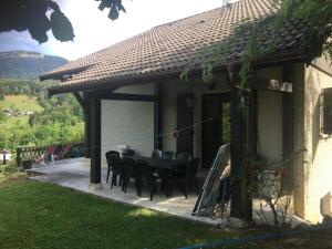 Grand chalet max 9pl vue magnifique lac montagne