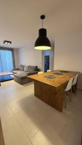 Premium apartment with pool & amenities Opera Luxury