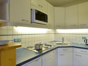 Appartement confortable 3 pièces pour 67 pers, animaux admis - FR-1-181-2767