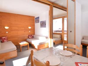 Studio lumineux proche des pistes avec balcon - Animaux admis - FR-1-181-2368