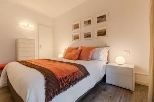 Villa Prestige - Steps from the Sea Shared Pool