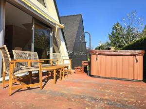 Gîte Valia - 10 pers. - piscine - jacuzzi