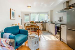 2 Bed in Freshwater East oc-w28847