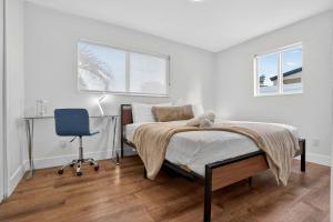 Home at Boulevard Heights, Hollywood
