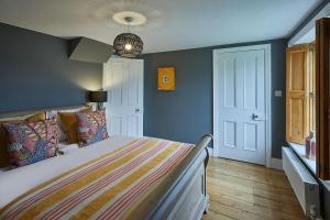 4 Bed in Egton oc-a29734