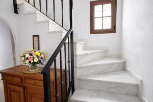 Charming 3-Bedroom Apartment in Scenic Frigiliana