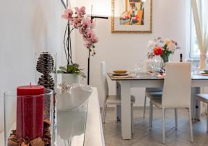 Hostly Santo Stefano Tower View Apartment