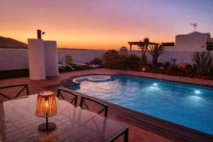 Villa MontañaBlanca Private Heated Pool & Stunning Views