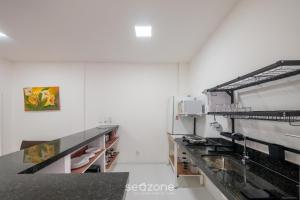 Apto 2 Quartos em Salvador LEB0101