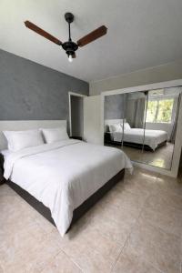 Casa de Praia Ampla e Luxuosa em Florianópolis
