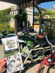 Maison bord de sèvre