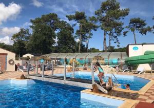 Camping la Pomme de Pin - Aquatique Vacances