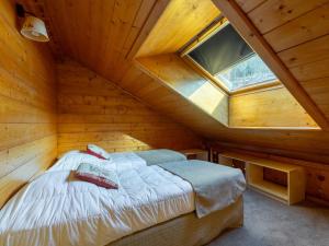 Méribel : Appartement spacieux pour 10 pers, 5 pièces avec piscine et parking - FR-1-411-1006