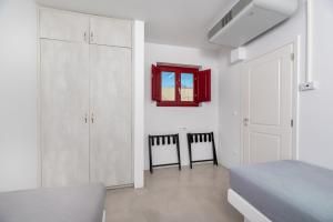 Earth Line Apartment