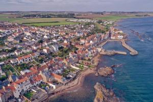 Sandy Sorlands Beach House- stunning seaside home
